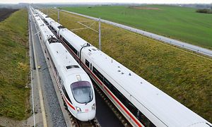 Eisenbahnstrecke zwischen Erfurt und Halle/Leipzig